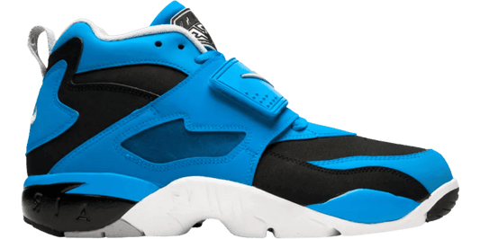 Nike Air Diamond Turf Custom Sneaker
